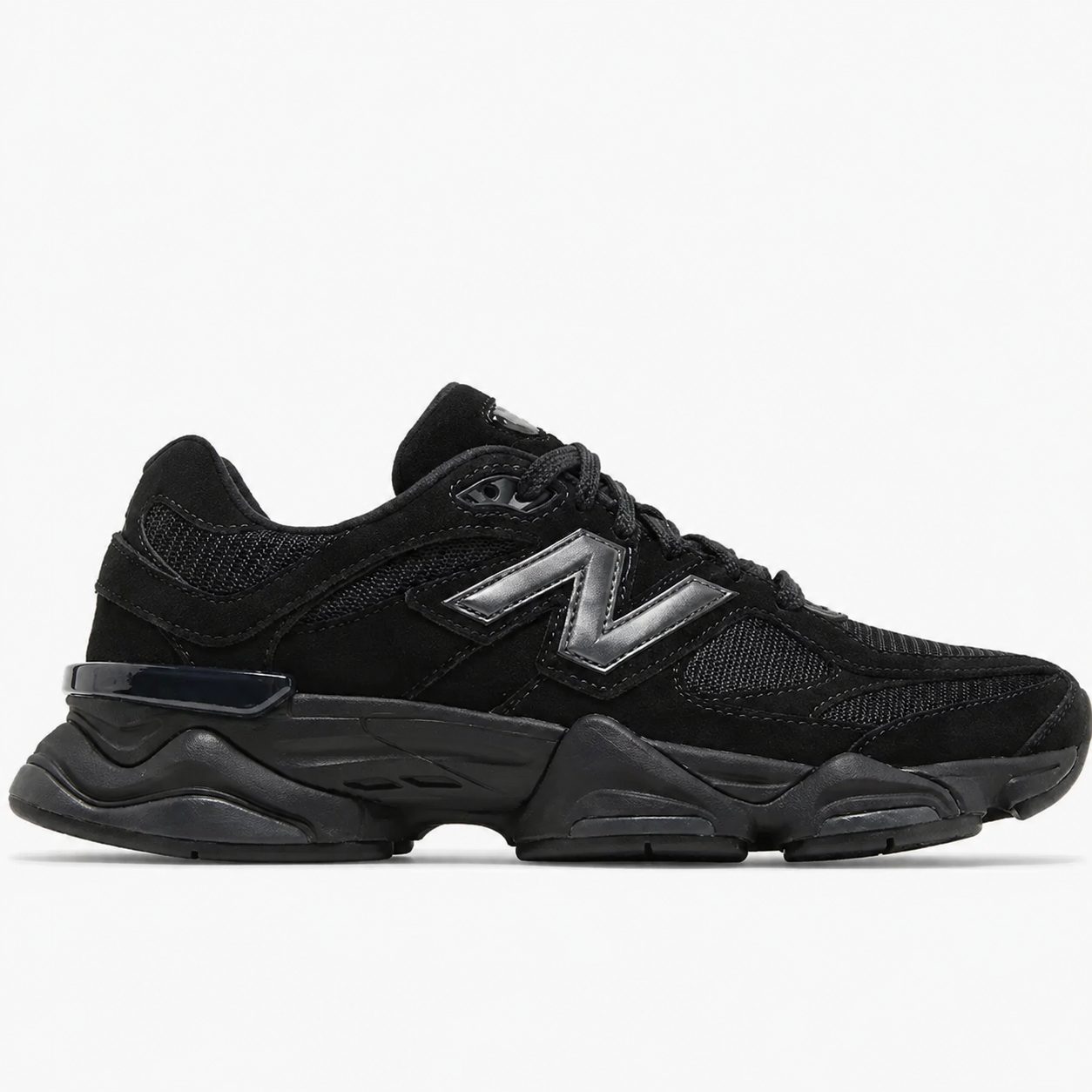 New Balance 9060 Triple Black